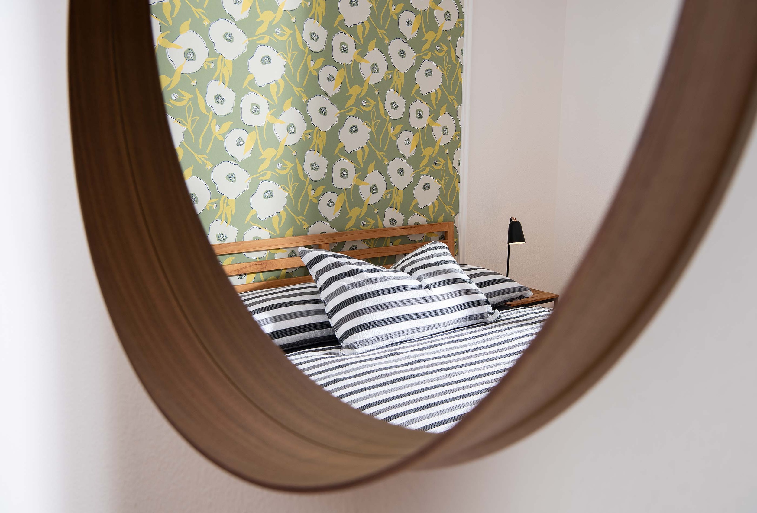 Spiegelbild Boutique Villa J87 Interlaken